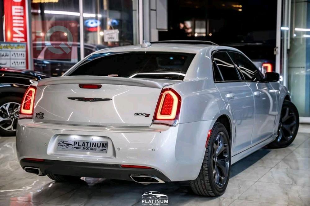 Chrysler 300